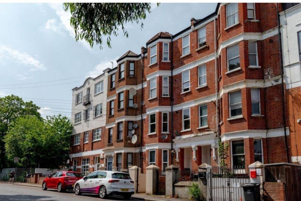 Stylish 2 Bedrooms Flat Sleeps 6 & Garden London Zone 2 Cls Central Exterior foto